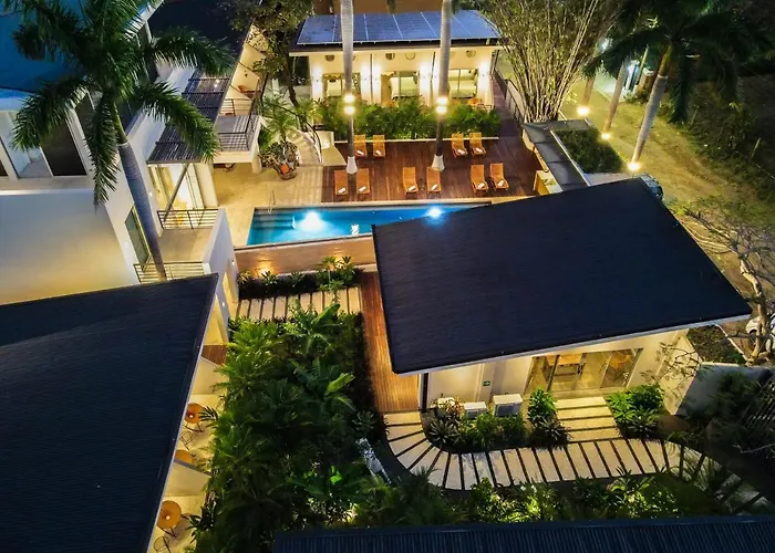 Mother Earth Luxury Boutique Hotel, Restaurant & (adults Only) Tamarindo