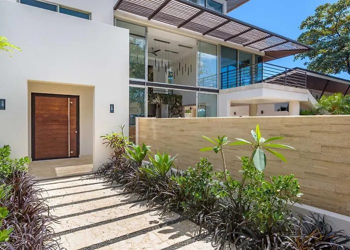 Hotel Mother Earth Luxury Boutique Hotel, Restaurant & (adults Only) Tamarindo