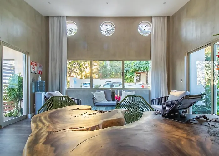 Mother Earth Luxury Boutique Hotel, Restaurant & (adults Only) *