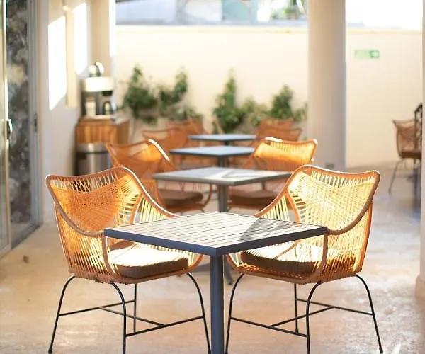 Mother Earth Luxury Boutique Hotel, Restaurant & (adults Only) Hotel