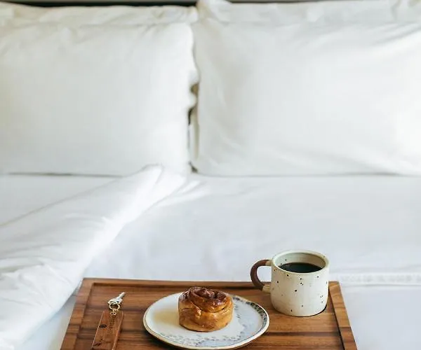 Mother Earth Luxury Boutique Hotel, Restaurant & (adults Only) Hotel