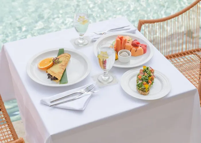 Mother Earth Luxury Boutique Hotel, Restaurant & (adults Only) Tamarindo
